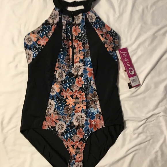 Fit 4 Ur C's Victoria Hi Neck Zip Tank~Size 18 - Picture 3 of 11